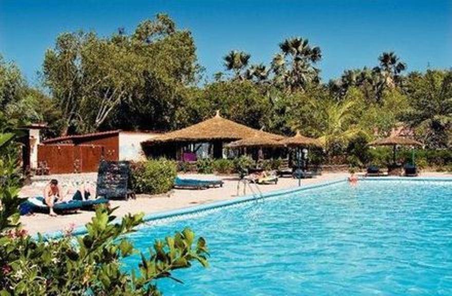 Holiday Beach Club Kololi Exterior foto