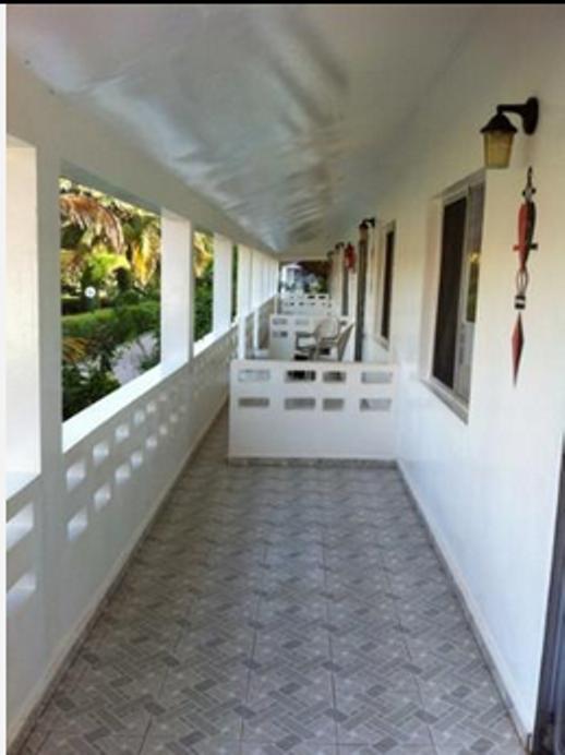 Holiday Beach Club Kololi Exterior foto